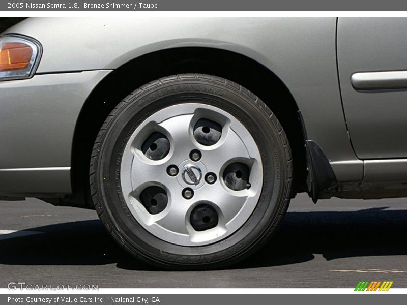 Bronze Shimmer / Taupe 2005 Nissan Sentra 1.8