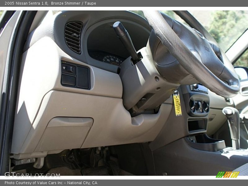 Bronze Shimmer / Taupe 2005 Nissan Sentra 1.8