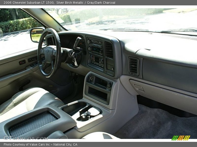 Silver Birch Metallic / Gray/Dark Charcoal 2006 Chevrolet Suburban LT 1500