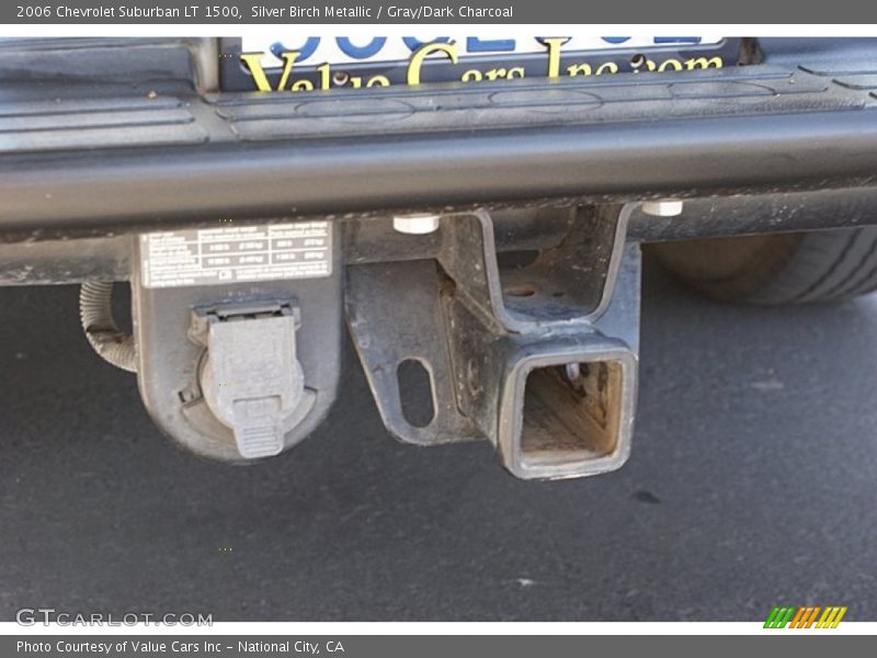 Silver Birch Metallic / Gray/Dark Charcoal 2006 Chevrolet Suburban LT 1500