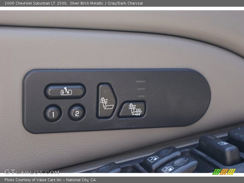 Silver Birch Metallic / Gray/Dark Charcoal 2006 Chevrolet Suburban LT 1500