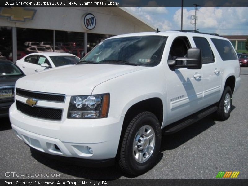 Front 3/4 View of 2013 Suburban 2500 LT 4x4