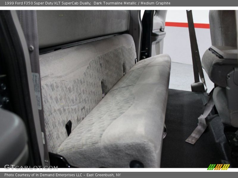 Rear Seat of 1999 F350 Super Duty XLT SuperCab Dually