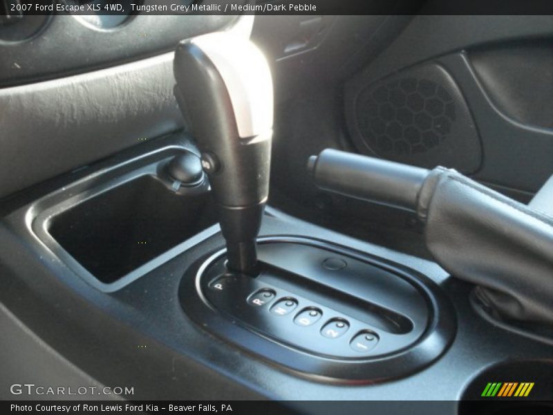 Tungsten Grey Metallic / Medium/Dark Pebble 2007 Ford Escape XLS 4WD