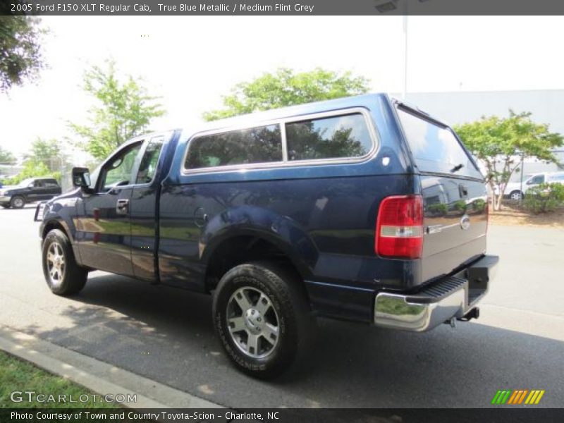 True Blue Metallic / Medium Flint Grey 2005 Ford F150 XLT Regular Cab