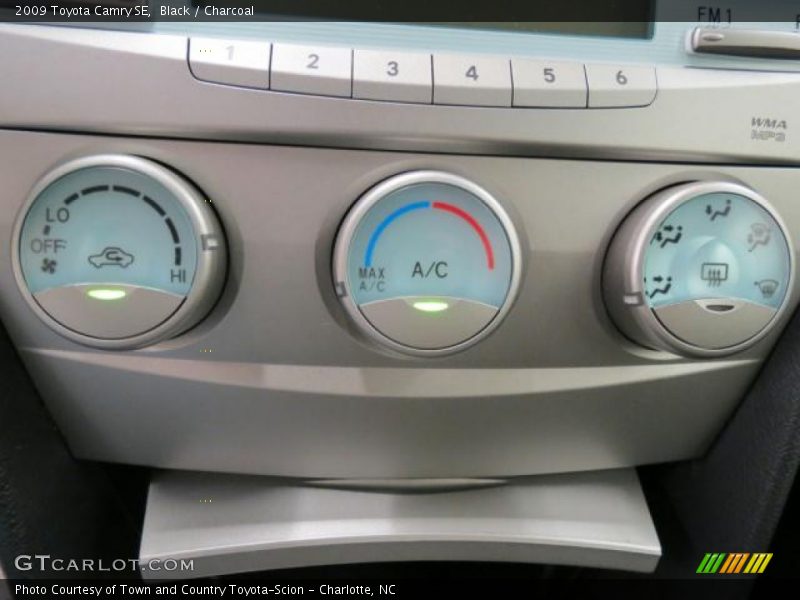 Black / Charcoal 2009 Toyota Camry SE