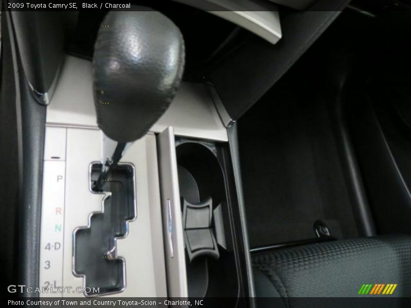 Black / Charcoal 2009 Toyota Camry SE