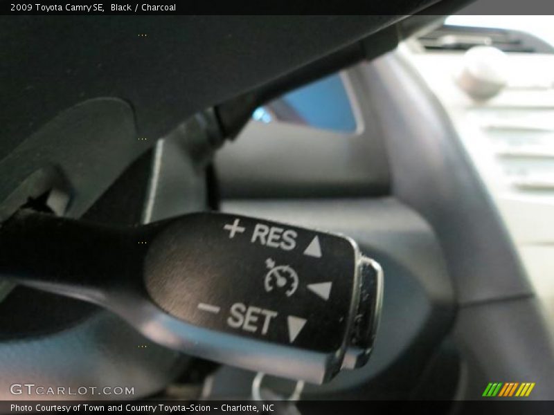 Black / Charcoal 2009 Toyota Camry SE