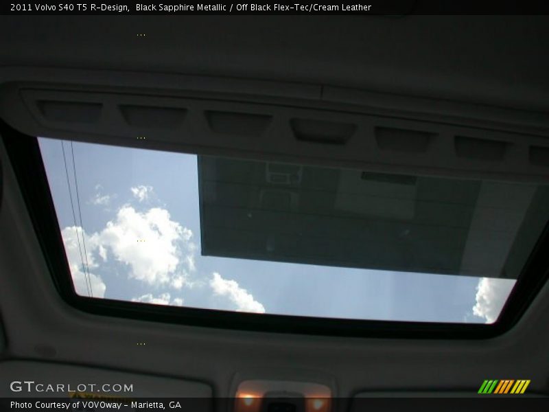 Black Sapphire Metallic / Off Black Flex-Tec/Cream Leather 2011 Volvo S40 T5 R-Design