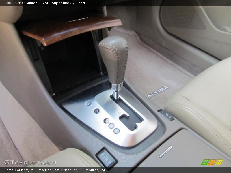 Super Black / Blond 2009 Nissan Altima 2.5 SL