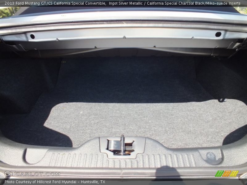  2013 Mustang GT/CS California Special Convertible Trunk
