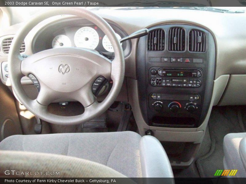 Dashboard of 2003 Caravan SE