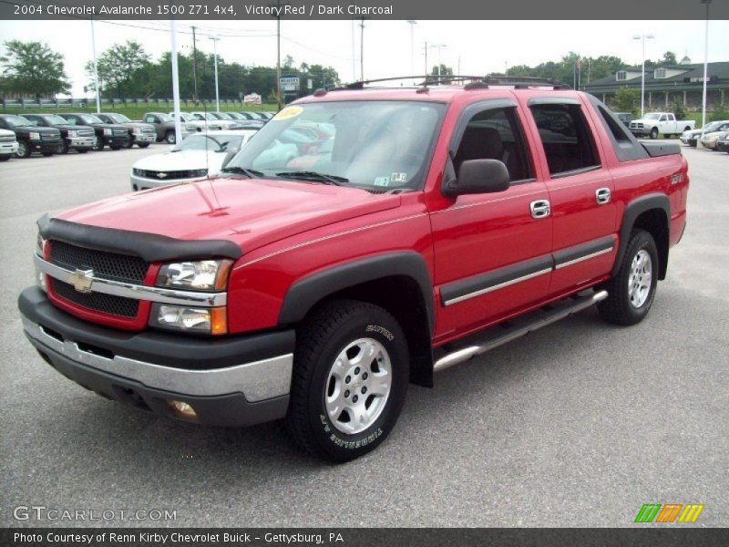 Victory Red / Dark Charcoal 2004 Chevrolet Avalanche 1500 Z71 4x4