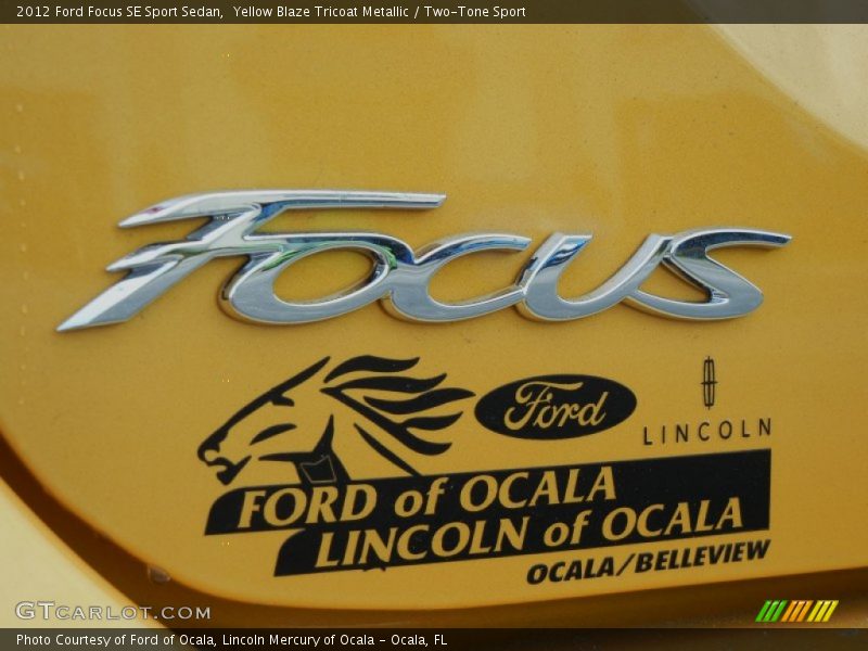 Yellow Blaze Tricoat Metallic / Two-Tone Sport 2012 Ford Focus SE Sport Sedan