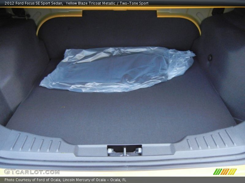  2012 Focus SE Sport Sedan Trunk