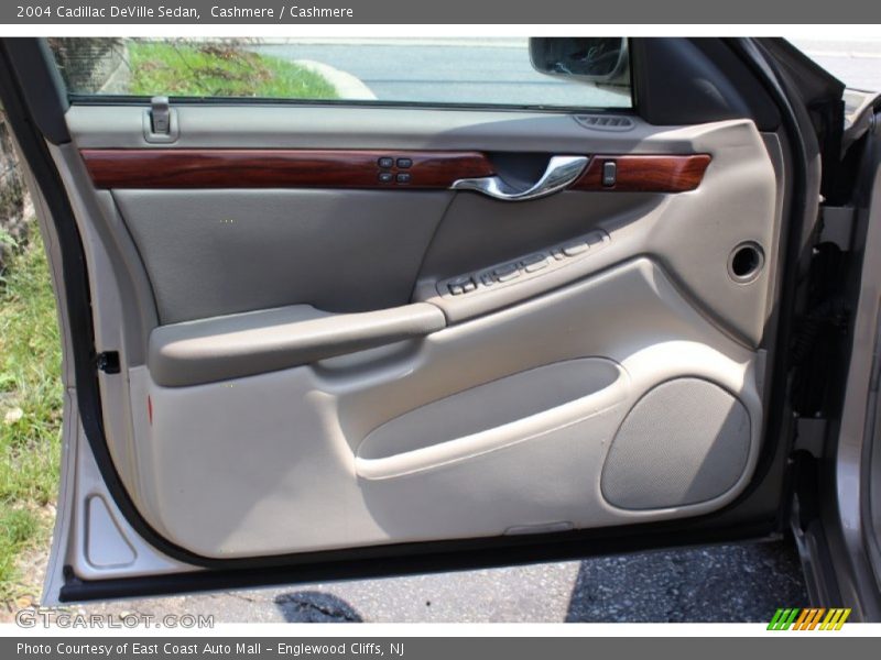 Cashmere / Cashmere 2004 Cadillac DeVille Sedan