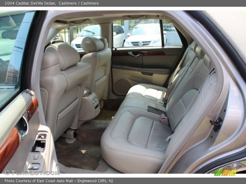 Cashmere / Cashmere 2004 Cadillac DeVille Sedan