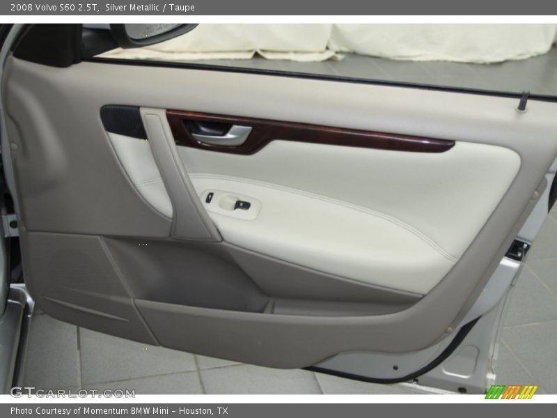 Silver Metallic / Taupe 2008 Volvo S60 2.5T