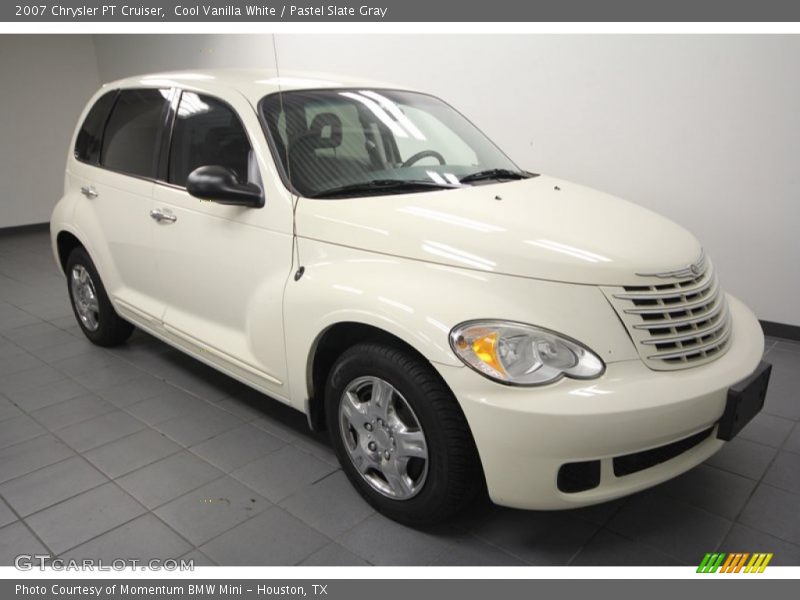 Cool Vanilla White / Pastel Slate Gray 2007 Chrysler PT Cruiser