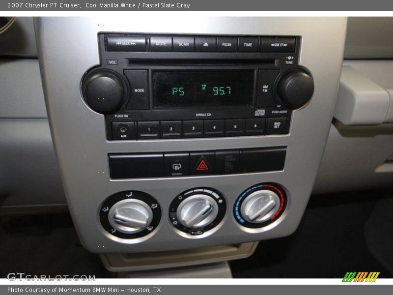 Cool Vanilla White / Pastel Slate Gray 2007 Chrysler PT Cruiser