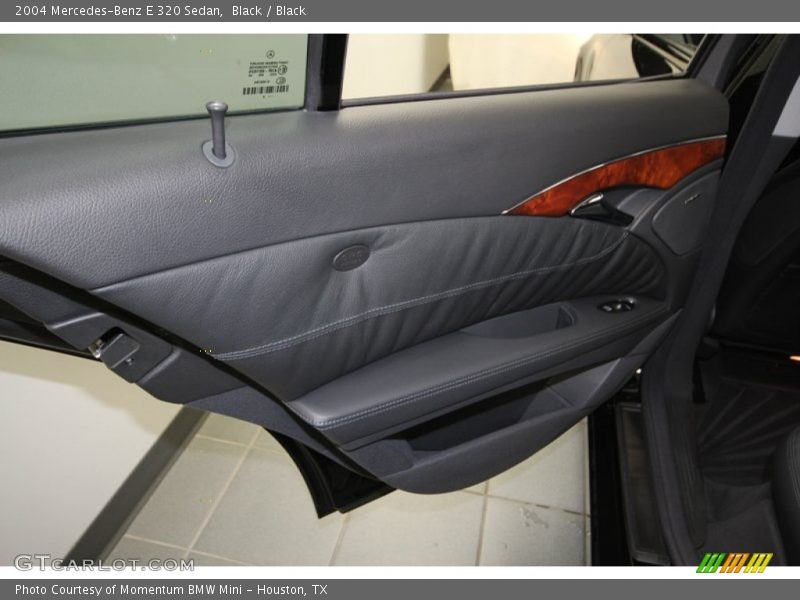 Black / Black 2004 Mercedes-Benz E 320 Sedan