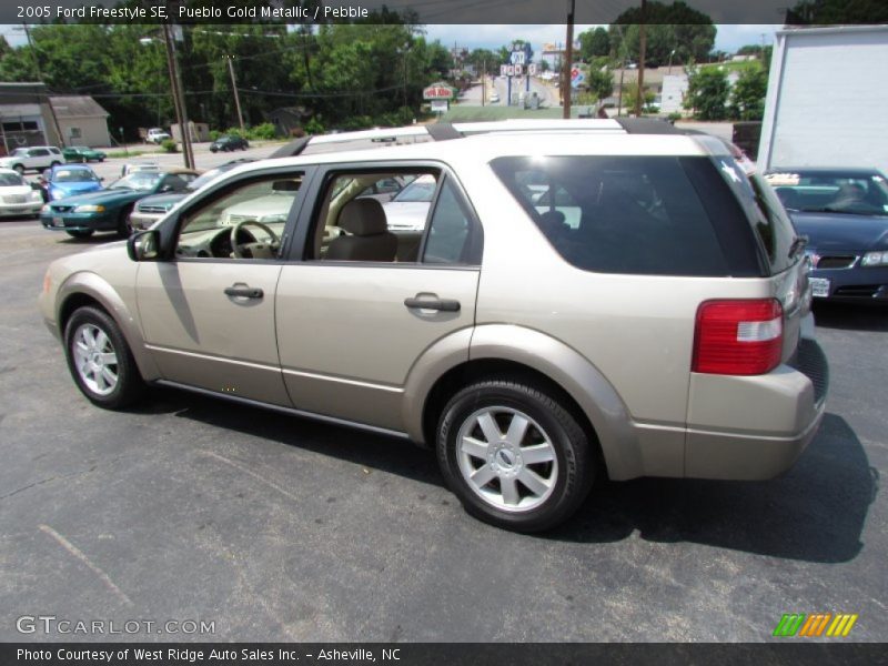 Pueblo Gold Metallic / Pebble 2005 Ford Freestyle SE