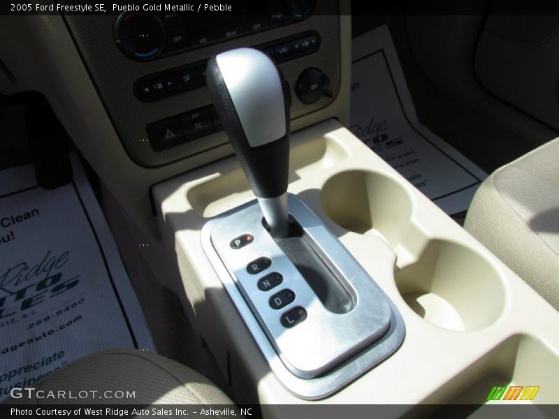 Pueblo Gold Metallic / Pebble 2005 Ford Freestyle SE