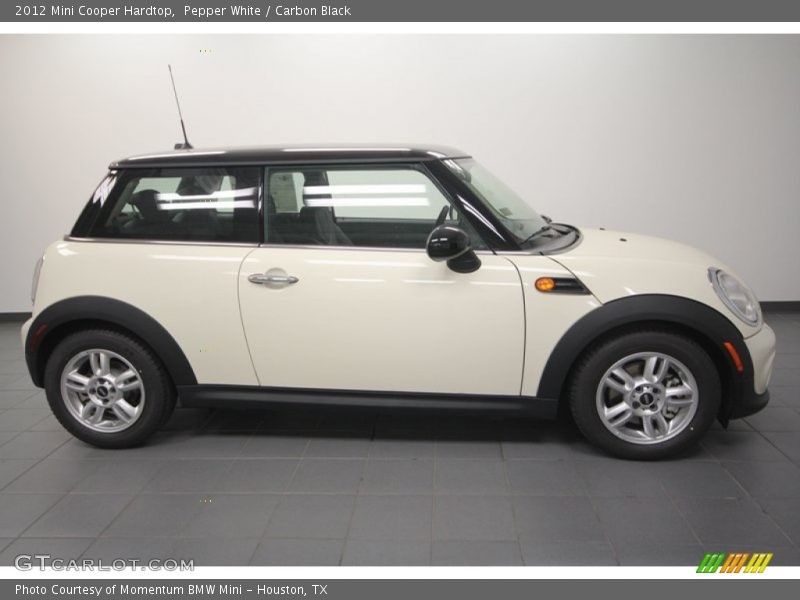 Pepper White / Carbon Black 2012 Mini Cooper Hardtop