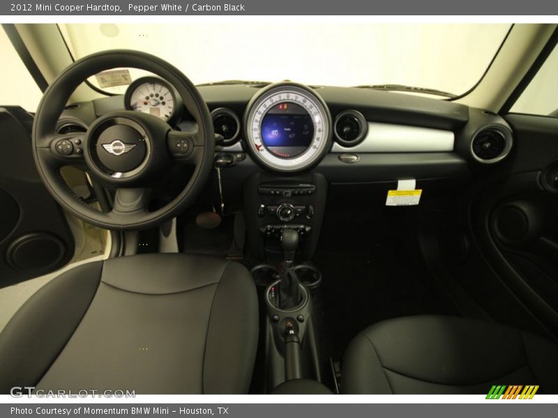 Pepper White / Carbon Black 2012 Mini Cooper Hardtop