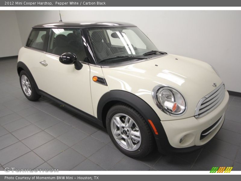 Pepper White / Carbon Black 2012 Mini Cooper Hardtop