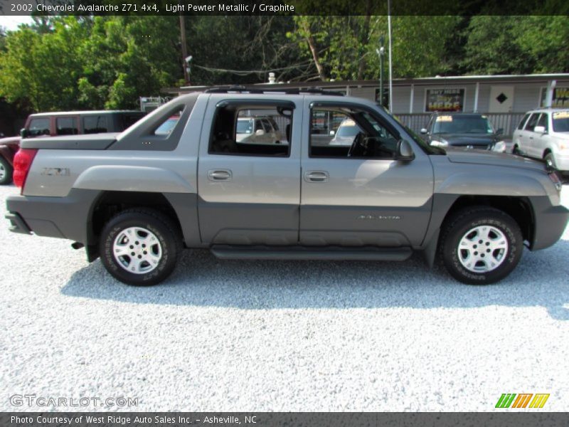 Light Pewter Metallic / Graphite 2002 Chevrolet Avalanche Z71 4x4
