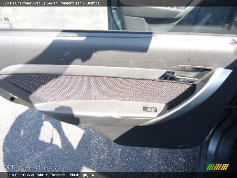 Wintergreen / Charcoal 2010 Chevrolet Aveo LT Sedan