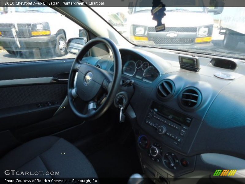 Wintergreen / Charcoal 2010 Chevrolet Aveo LT Sedan