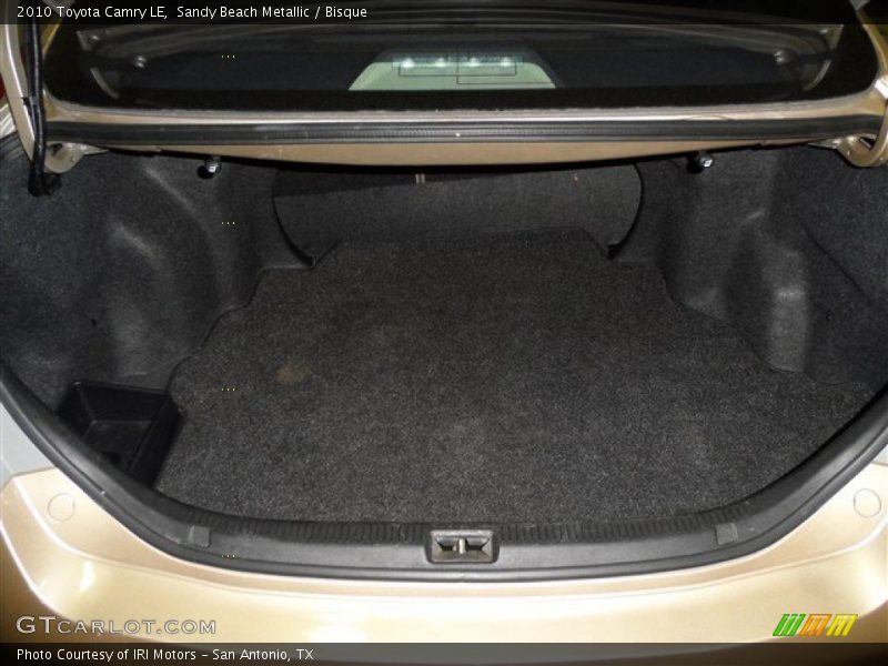 Sandy Beach Metallic / Bisque 2010 Toyota Camry LE
