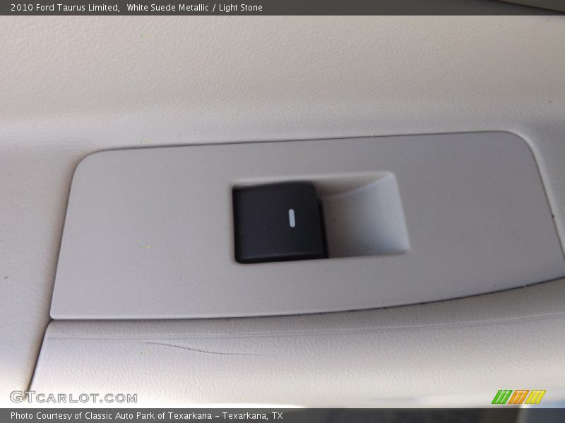 White Suede Metallic / Light Stone 2010 Ford Taurus Limited