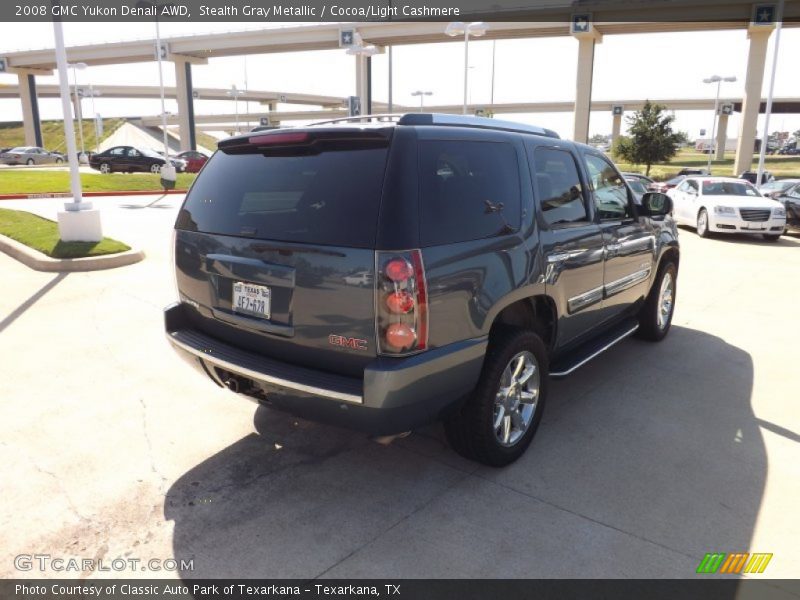 Stealth Gray Metallic / Cocoa/Light Cashmere 2008 GMC Yukon Denali AWD
