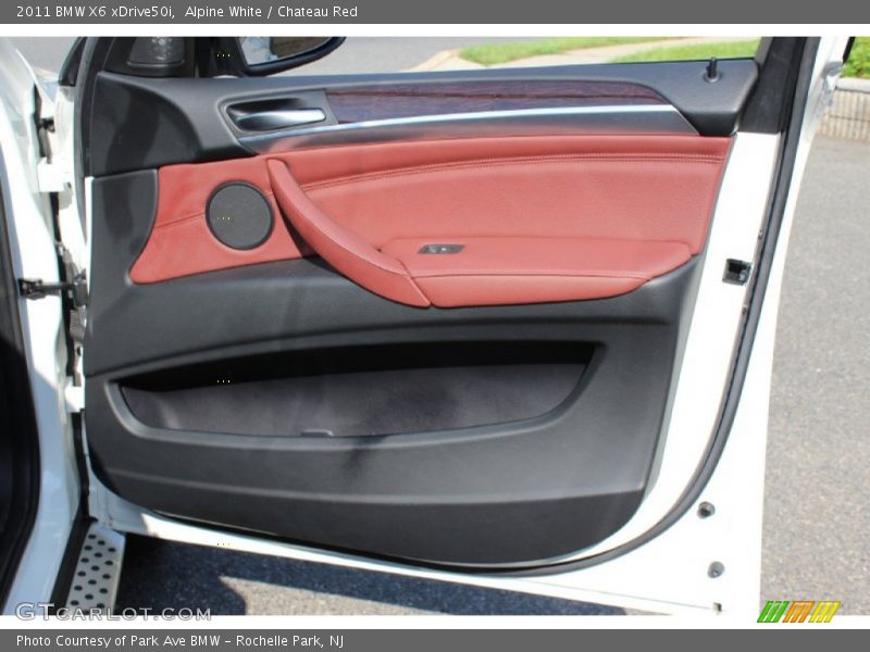 Alpine White / Chateau Red 2011 BMW X6 xDrive50i