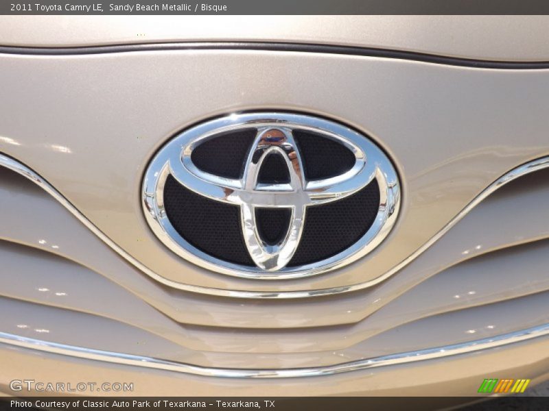 Sandy Beach Metallic / Bisque 2011 Toyota Camry LE