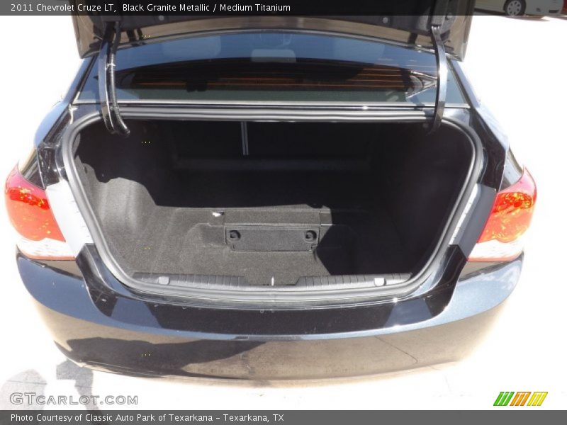 Black Granite Metallic / Medium Titanium 2011 Chevrolet Cruze LT