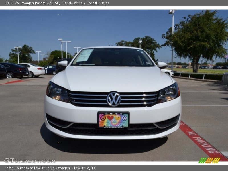 Candy White / Cornsilk Beige 2012 Volkswagen Passat 2.5L SE