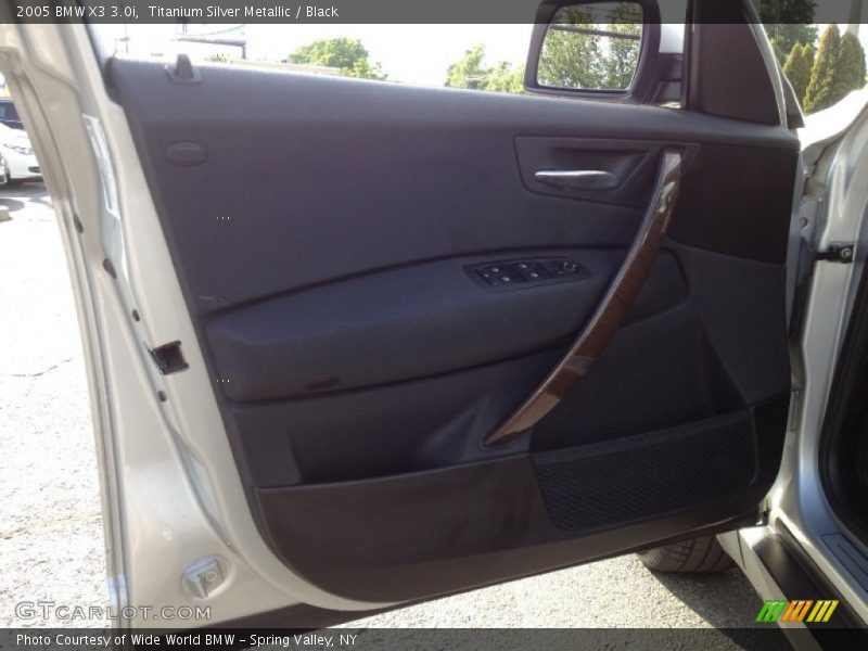 Titanium Silver Metallic / Black 2005 BMW X3 3.0i