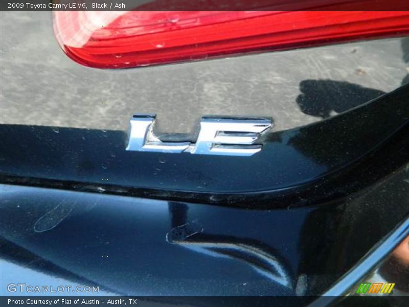 Black / Ash 2009 Toyota Camry LE V6