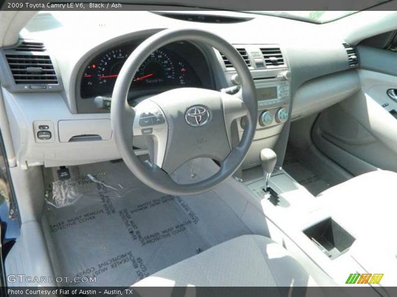 Black / Ash 2009 Toyota Camry LE V6