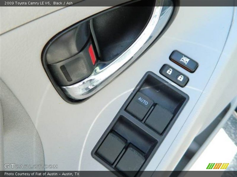 Black / Ash 2009 Toyota Camry LE V6