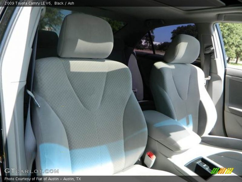 Black / Ash 2009 Toyota Camry LE V6