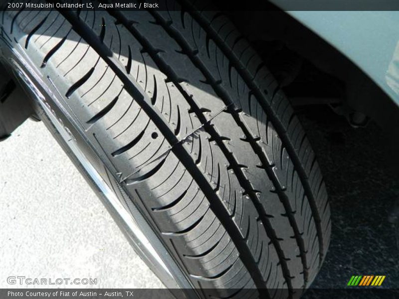 Aqua Metallic / Black 2007 Mitsubishi Outlander LS