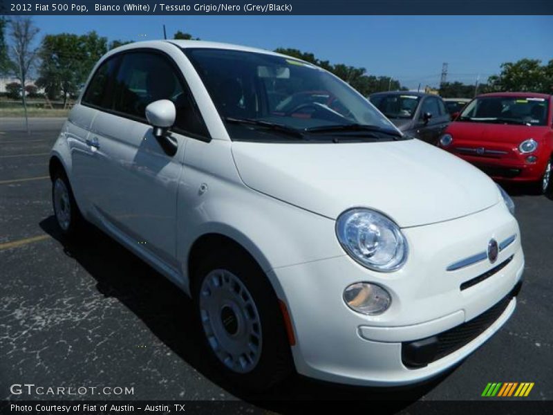 Bianco (White) / Tessuto Grigio/Nero (Grey/Black) 2012 Fiat 500 Pop