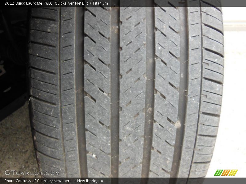 Quicksilver Metallic / Titanium 2012 Buick LaCrosse FWD