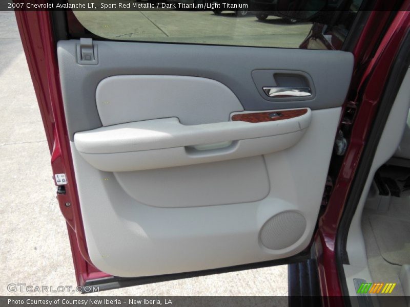 Sport Red Metallic / Dark Titanium/Light Titanium 2007 Chevrolet Avalanche LT