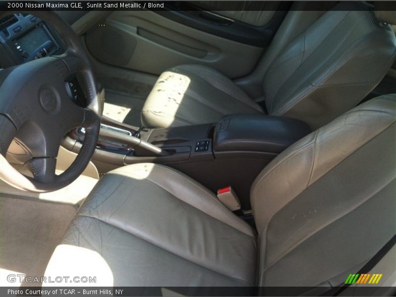 Sunlit Sand Metallic / Blond 2000 Nissan Maxima GLE